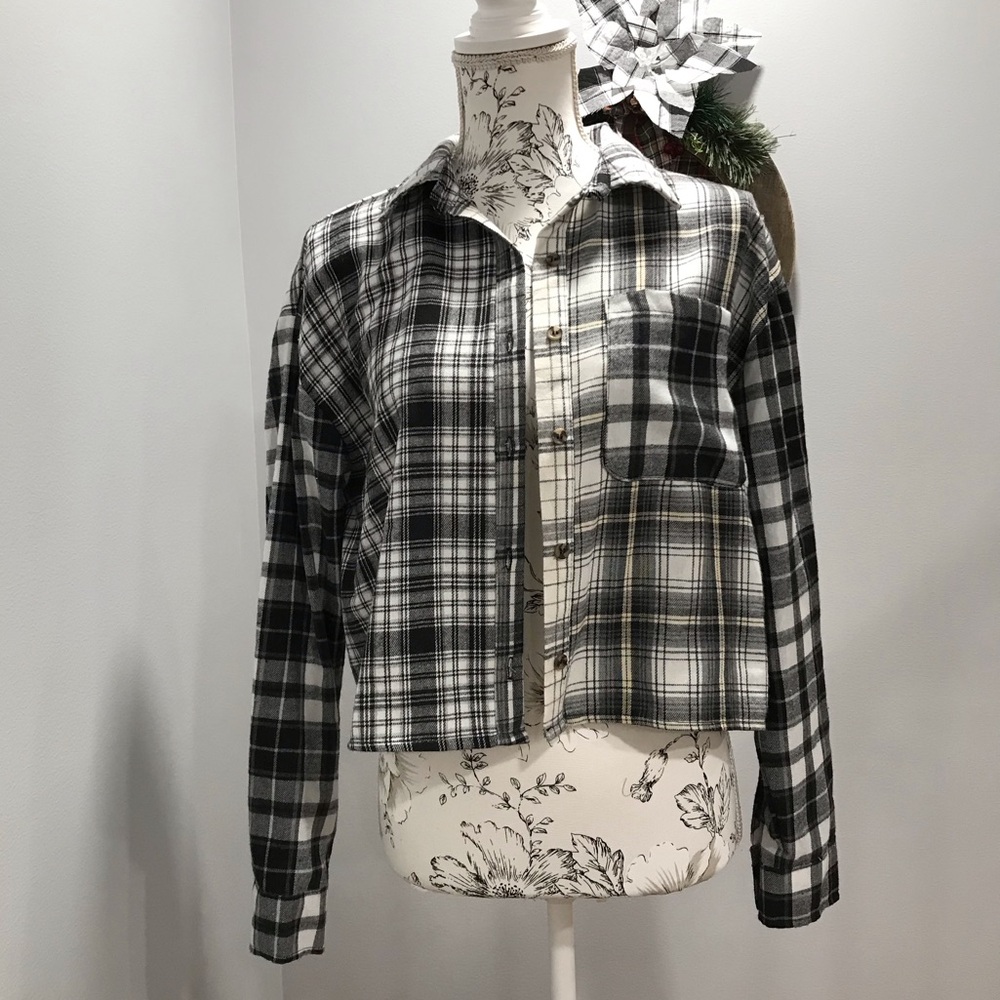 Forever 21 Crop Flannel